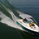 Bateau à louer à Mâcon, demi-journée, journée, week-end : CORALLINE II : Janneau Cap Camarat 725 (Moteur 215cv) par Bateau Concept